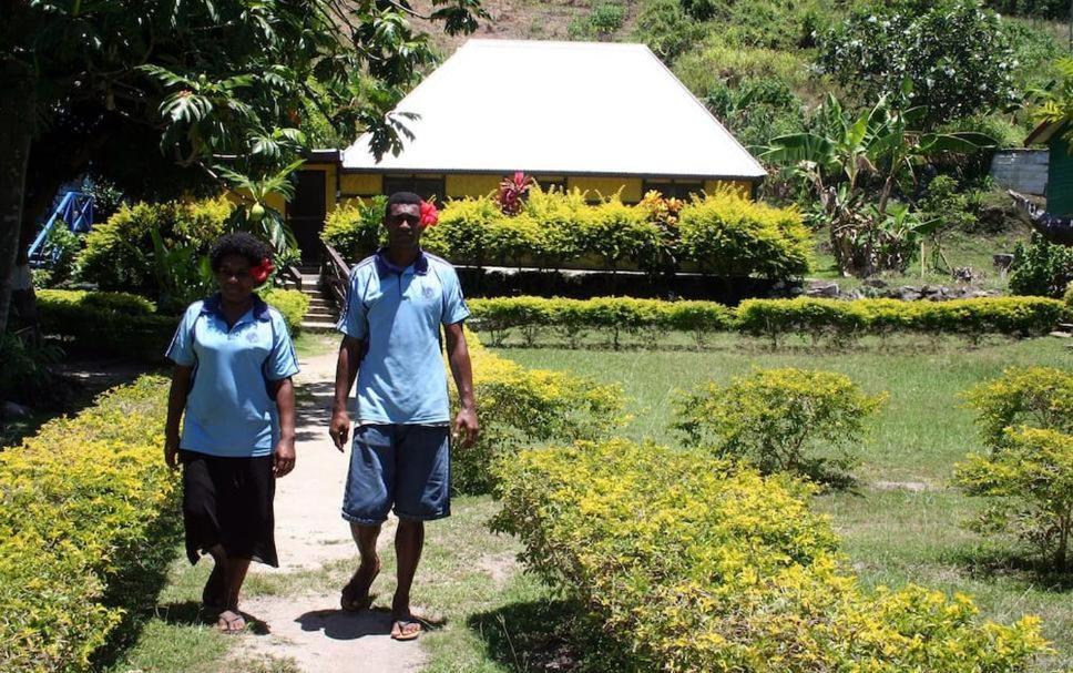 Ratu Kini Dive & Stay Mana Island Eksteriør billede